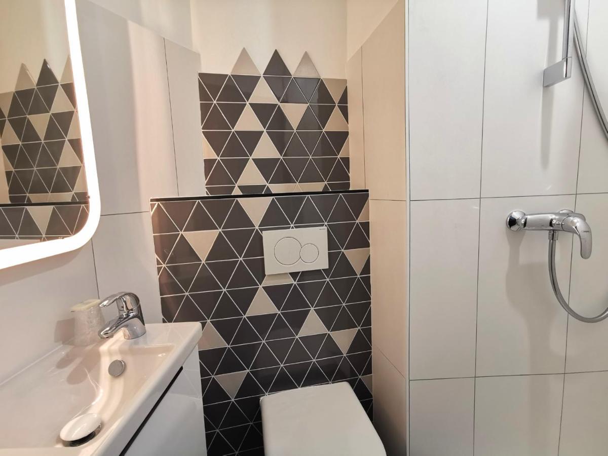 Hotel Alnea Канны Экстерьер фото