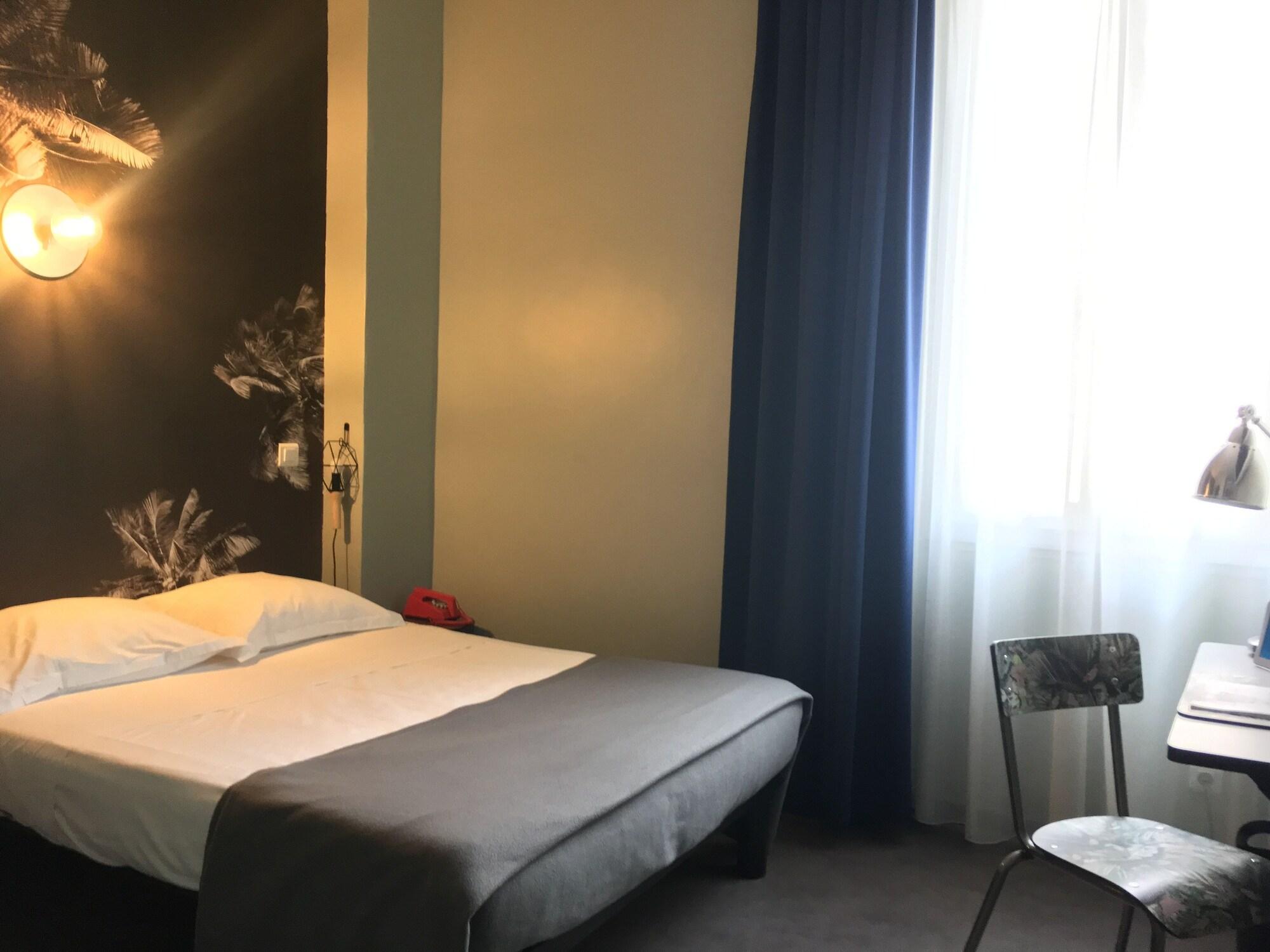 Hotel Alnea Канны Экстерьер фото