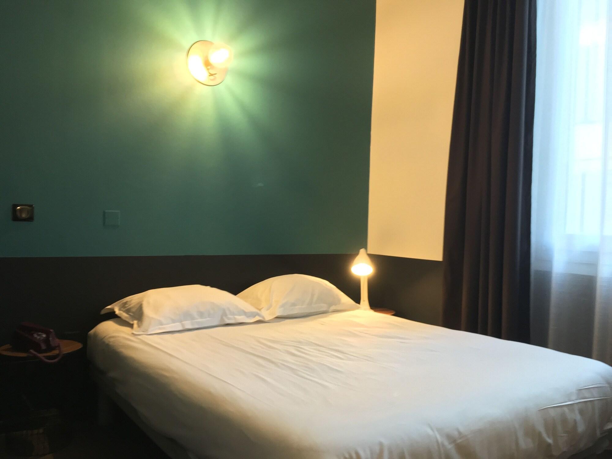 Hotel Alnea Канны Экстерьер фото